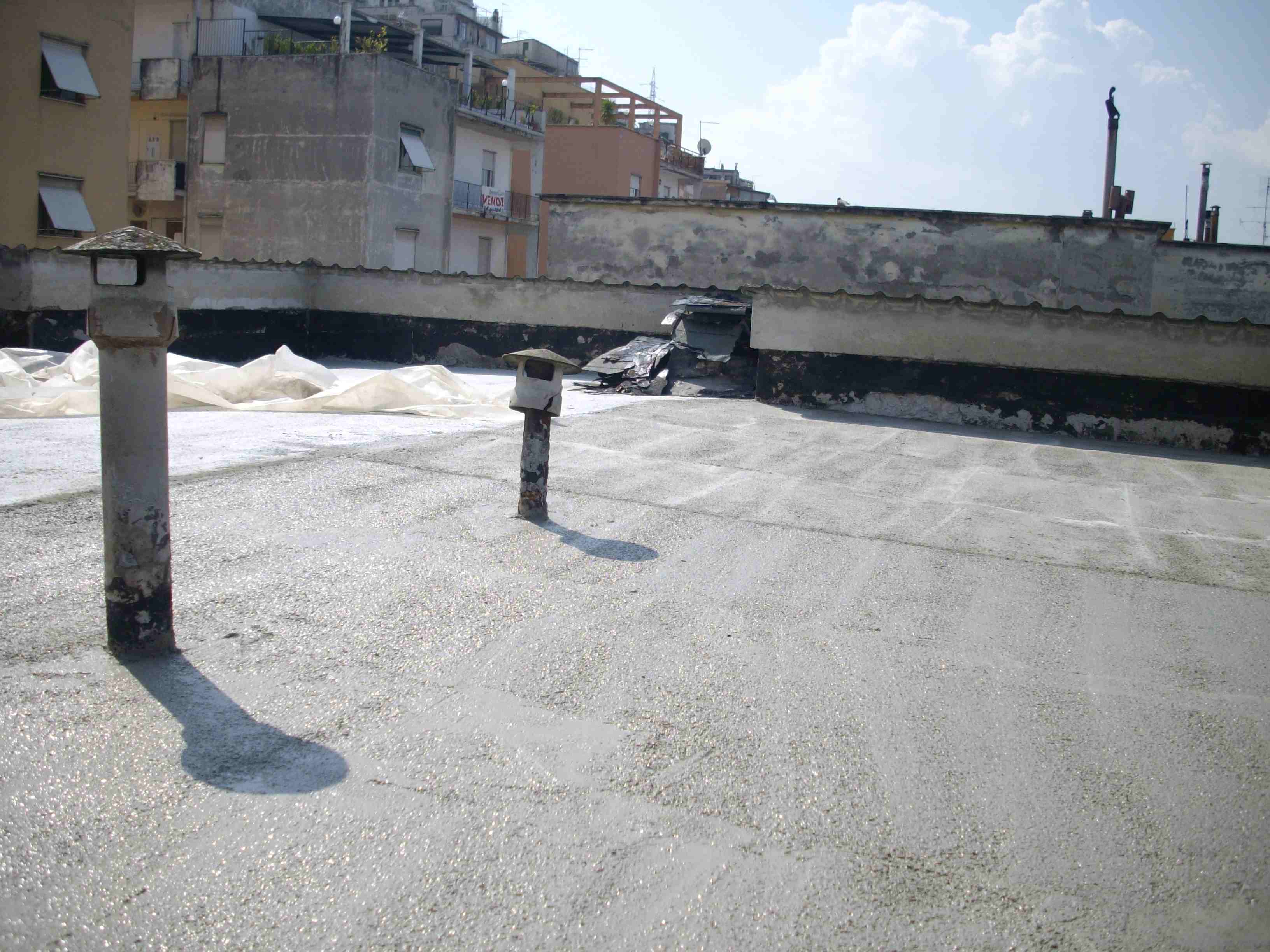 Rifacimento pavimentazione terrazzo condominiale a tivoli lucidi ... Rifacimento terrazzo condominiale